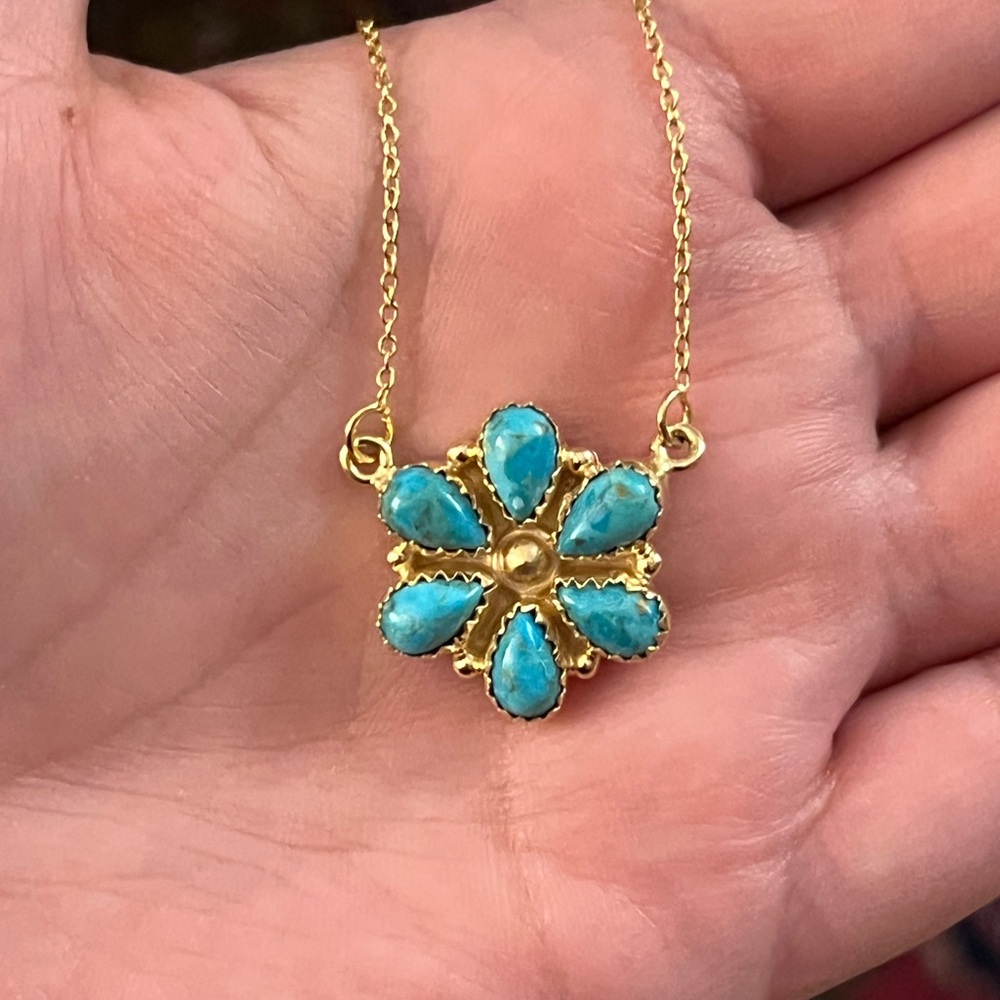 Gold and Turquoise Flower Pendant Necklace